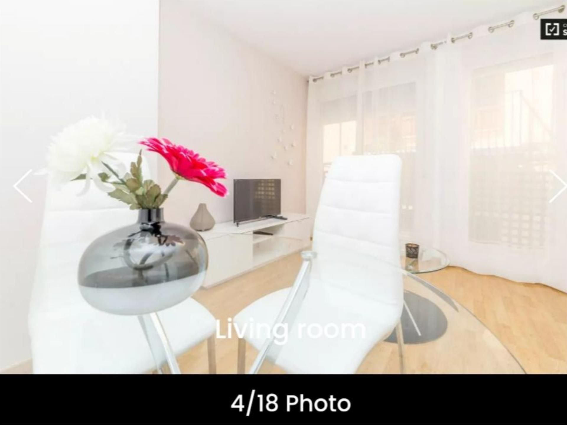 Pis de lloguer a Plaça de Santa Úrsula, 2, El Carme Sala d'estar de Pis de lloguer en Valencia Capital amb Aire condicionat, Calefacció i Parquet