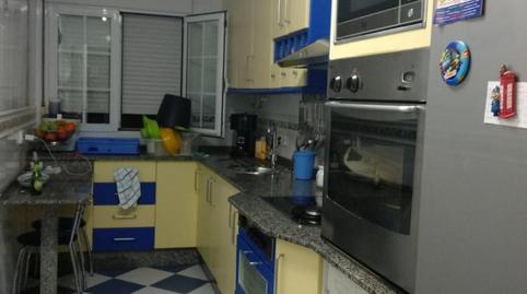 Photo 3 of Flat to rent in Avenida Segunda Aguada, 22, Astilleros - La Paz  - Loreto - El Corte Inglés, Cádiz