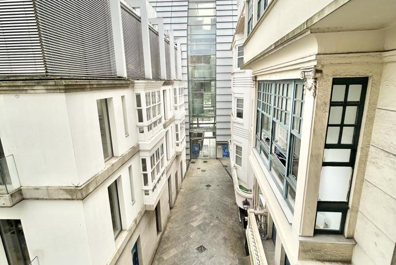 Flat for sale in Rúa Estrella, 14-16, Ensanche, A Coruña - image 1 Photo 1 of Flat for sale in Rúa Estrella, 14-16, Ensanche, A Coruña