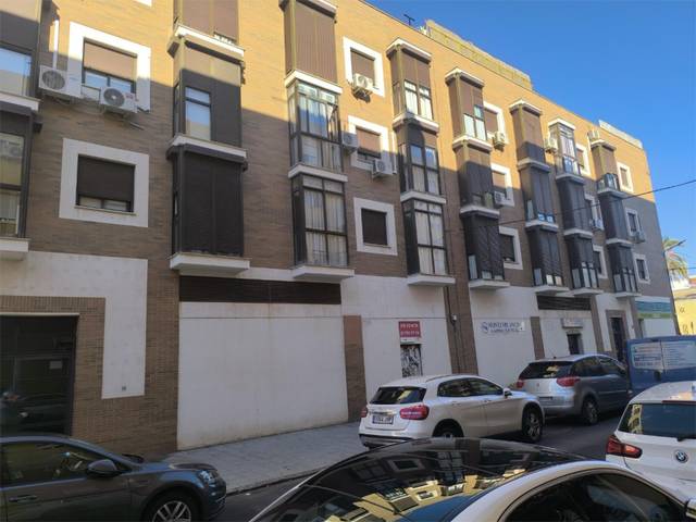 Local comercial en Alquiler en Calle Lucena del Puerto, 31 en Molino de la Vega