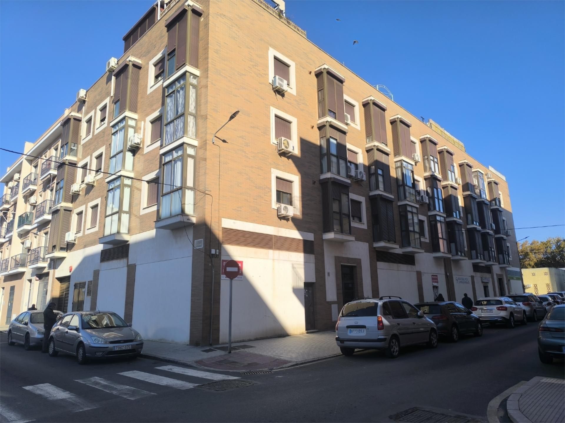 Local de lloguer a Calle Lucena del Puerto, 31, Molino de la Vega Vista exterior de Local de lloguer en Huelva Capital