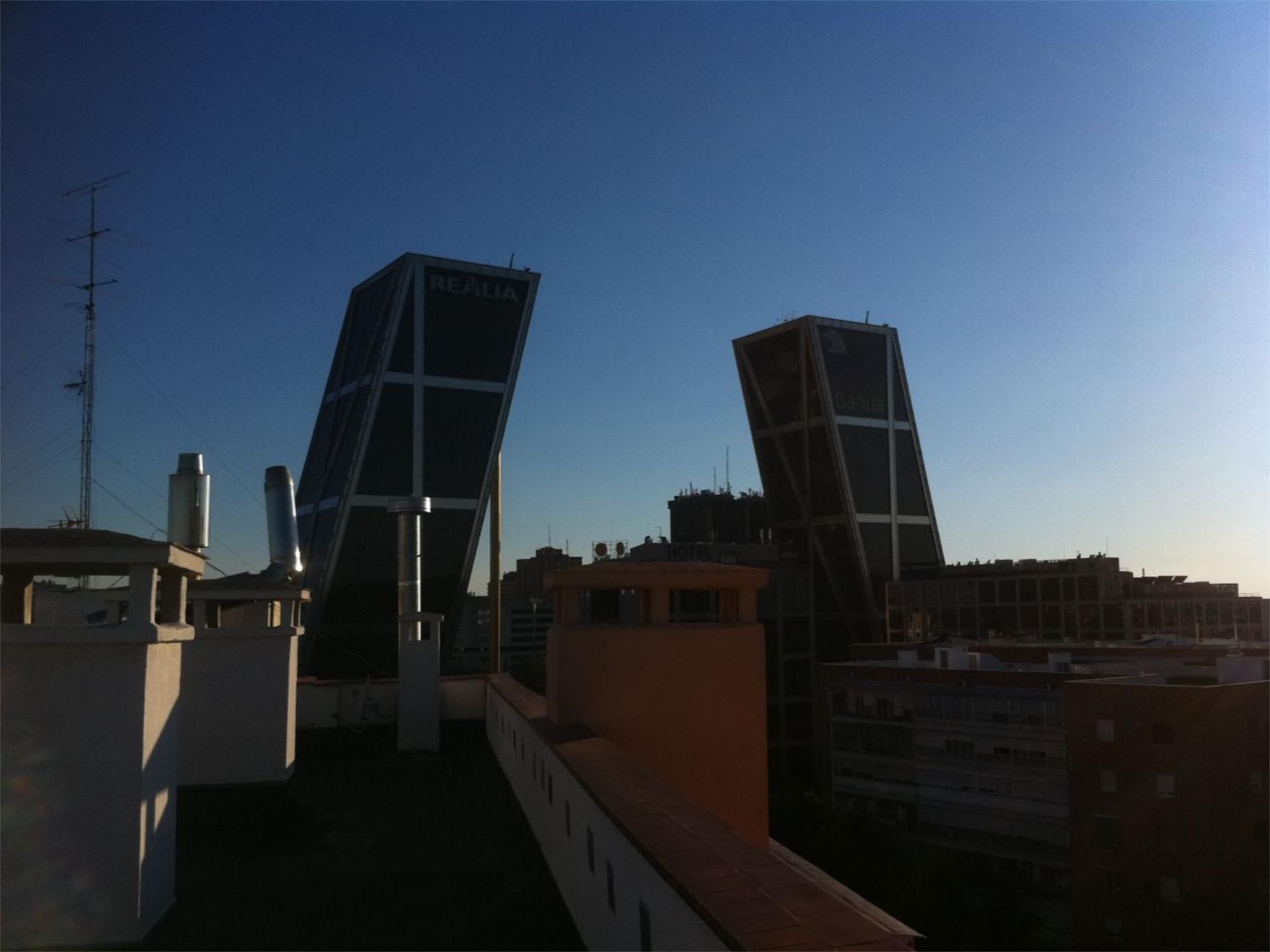 Vista exterior de Apartament de lloguer en  Madrid Capital amb Aire condicionat