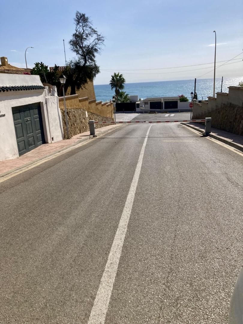 Flat for sale in Urbanización Punta Europa, Torreguadiaro - San Diego Exterior view of Flat for sale in Sotogrande with Air Conditioner, Heating and Private garden