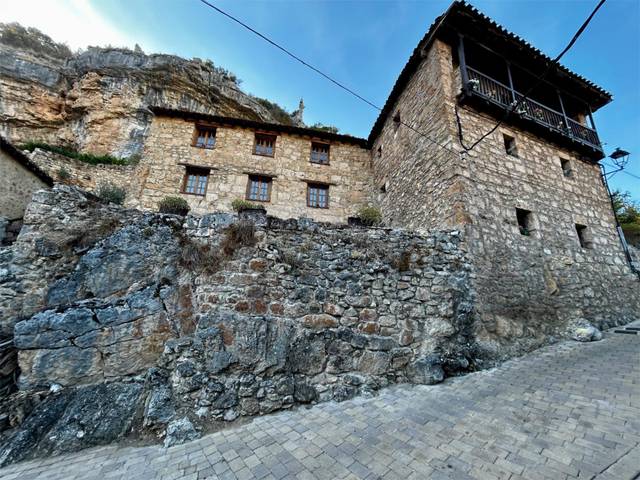 Casa-chalet en Venta en Calle de la Iglesia, 5 en Valle de Sedano