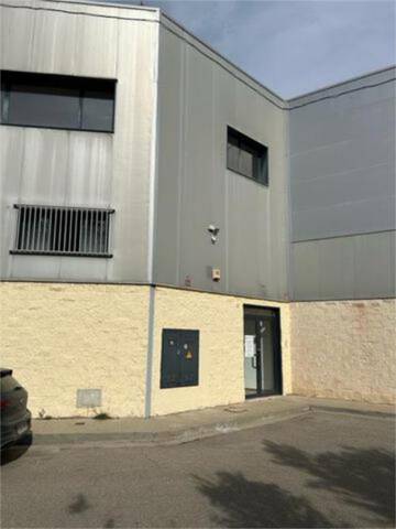 Nave industrial en Alquiler en Magraners