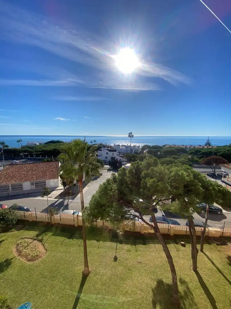 Estudio en venta en Calle Pinar de Calypso, 3, Calahonda Vista exterior de Estudio en venta en Mijas