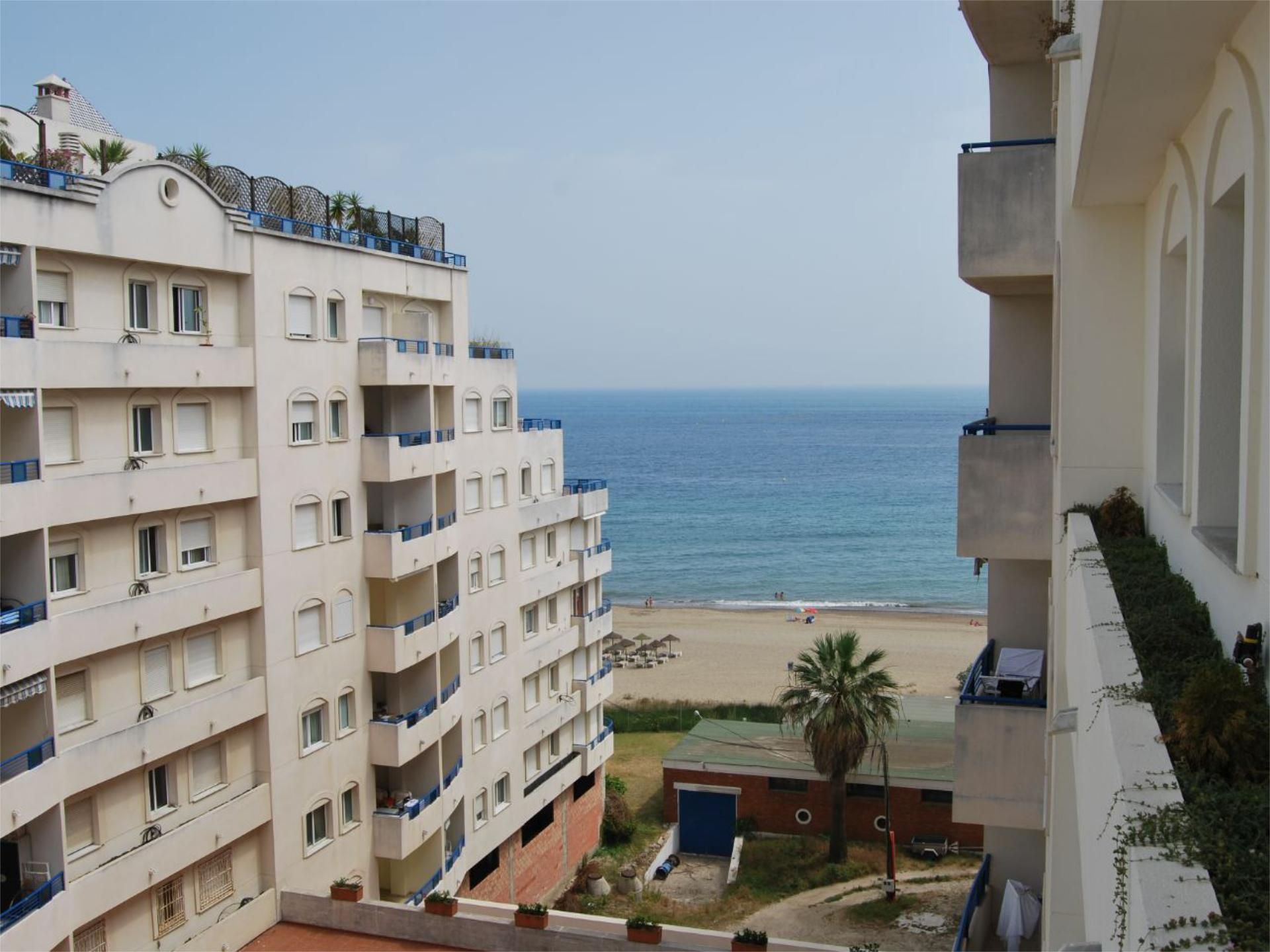 Vista exterior de Pis de lloguer en Marbella amb Aire condicionat, Calefacció i Terrassa