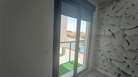 Photo 5 of Flat to rent in Calle Periodista Juan Tribuna, 1, Colores -  Entreparques, Sevilla