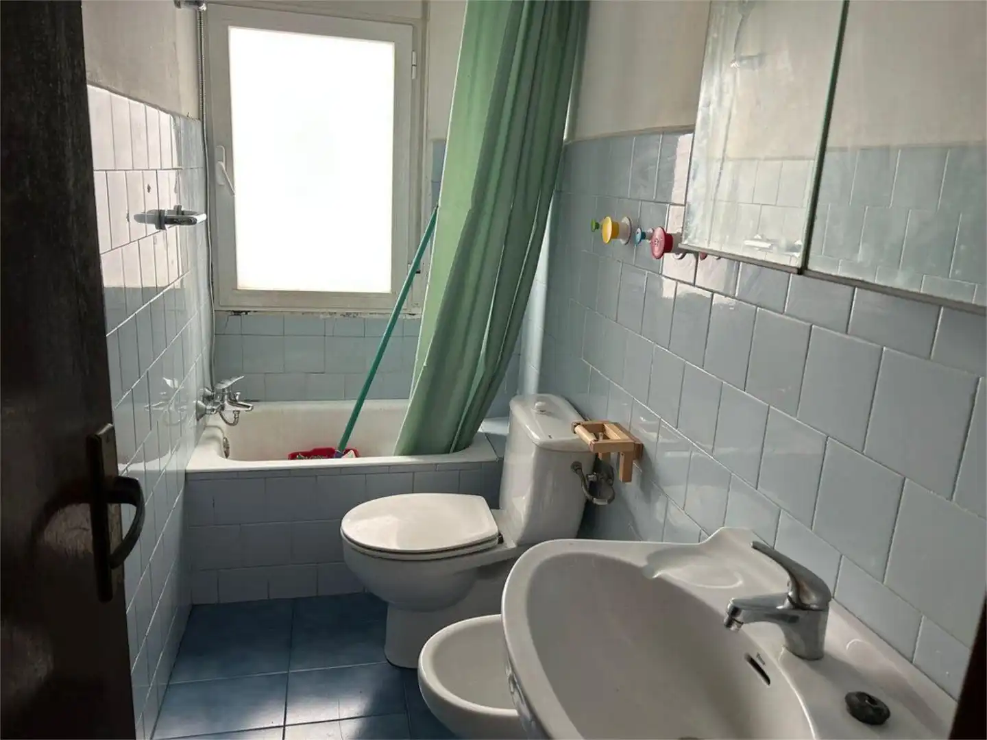 Piso en venta en Calle del Río Cinca, 47, La Almozara Baño de Piso en venta en Zaragoza Capital