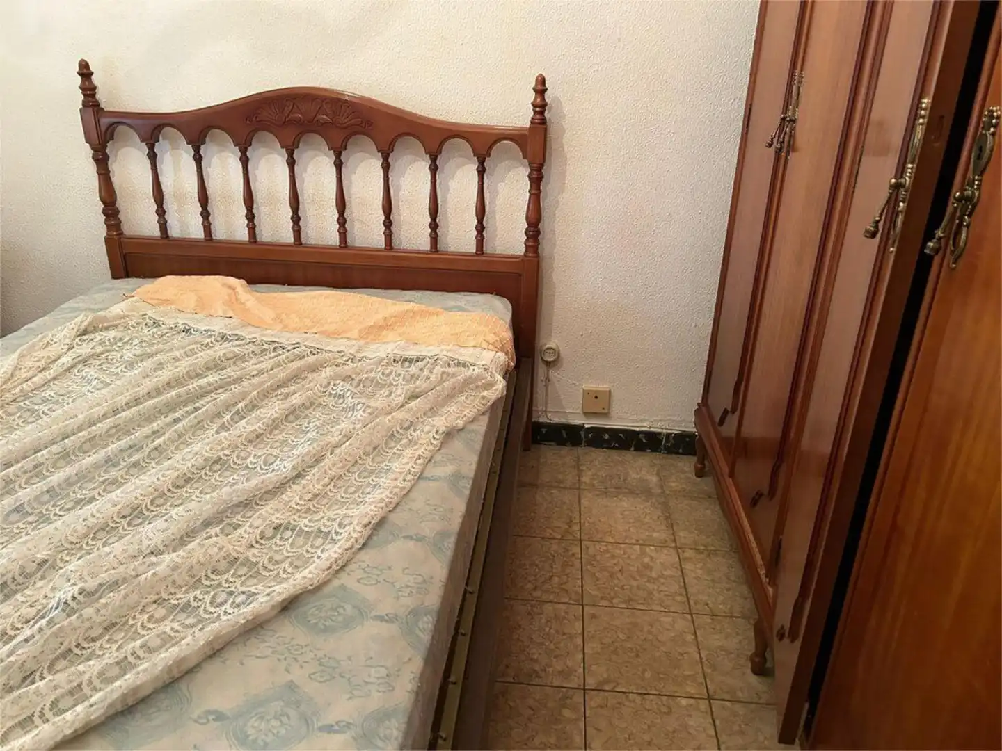 Piso en venta en Calle del Río Cinca, 47, La Almozara Habitación de Piso en venta en Zaragoza Capital