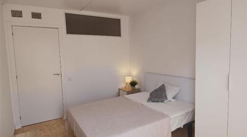 Foto 2 de Pis per a compartir a Carrer de Sant Ernest, 4, El Raval, Barcelona