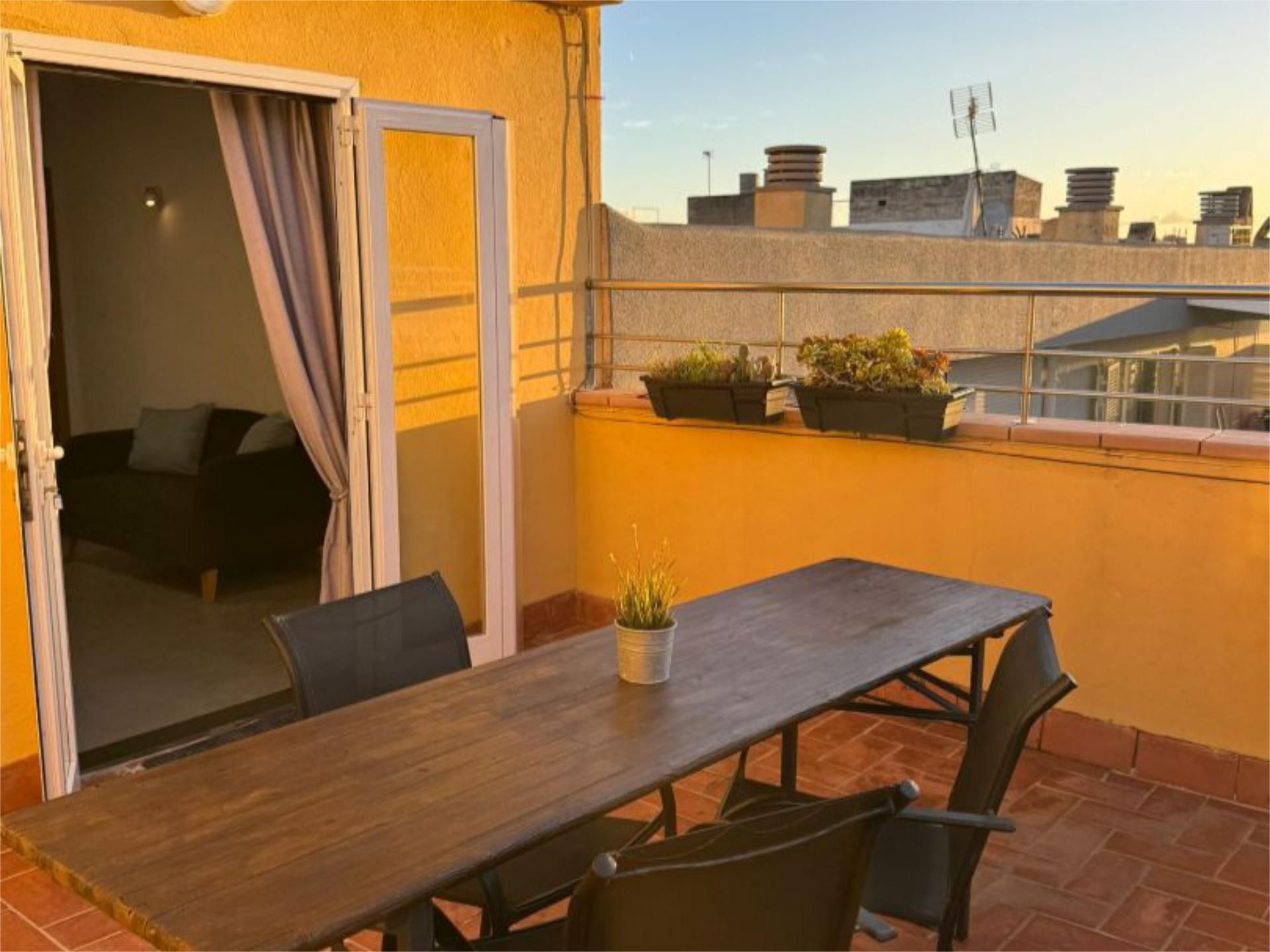 Terraza de Piso de alquiler en  Palma de Mallorca con Aire acondicionado, Terraza y Trastero