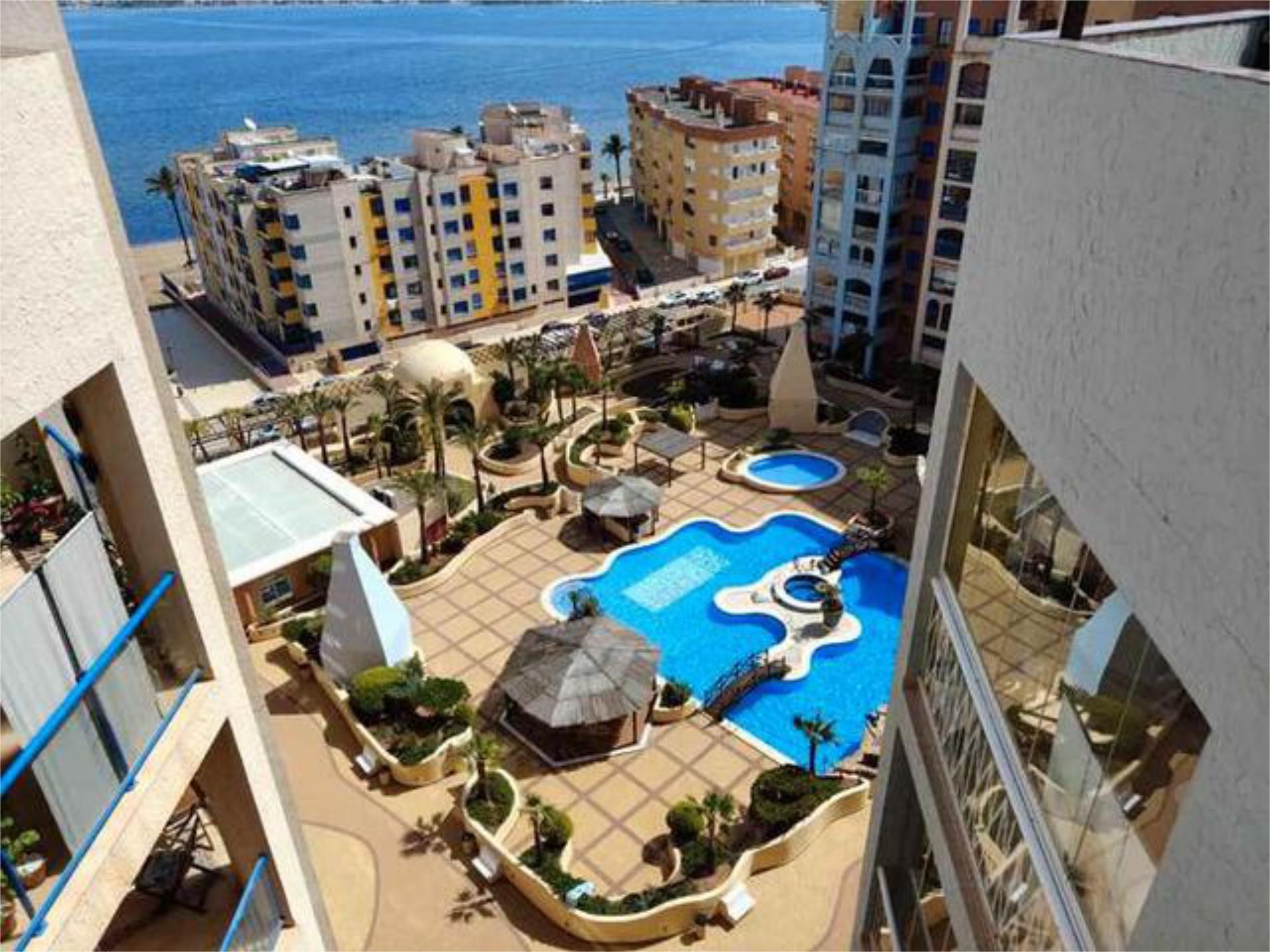 Àtic de lloguer a Playa Honda - Playa Paraíso Piscina de Àtic de lloguer en Cartagena amb Calefacció, Jardí privat i Terrassa