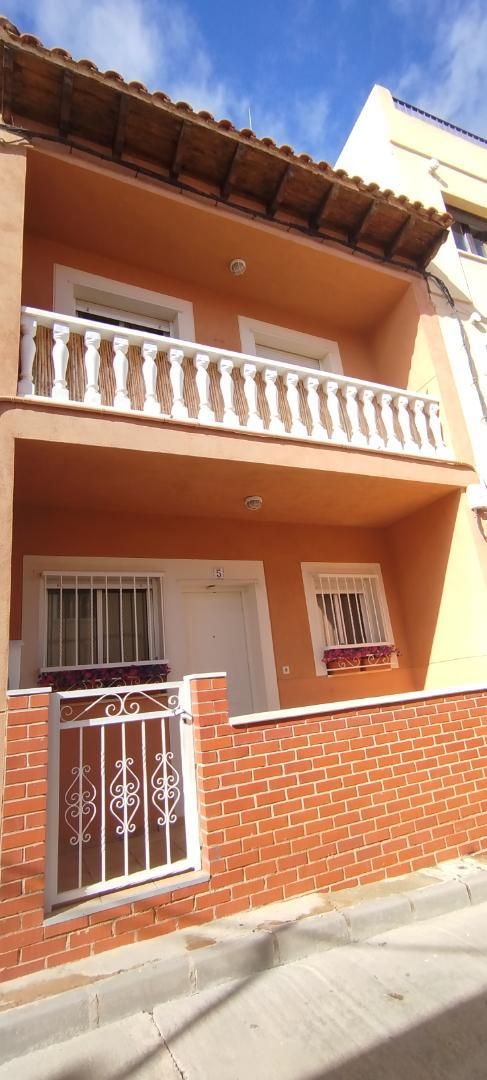 Balcony of Single-family semi-detached for sale in  Teruel Capital  with Heating, Terrace and Oven