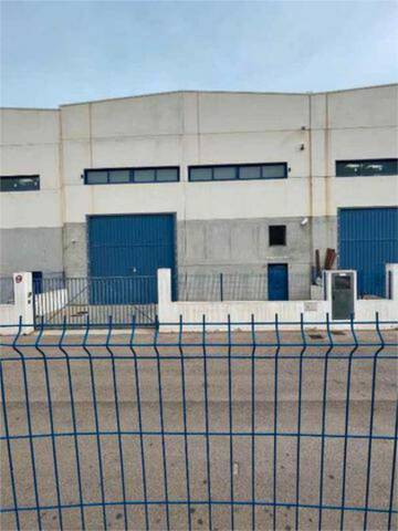Nave industrial en Alquiler en Picassent