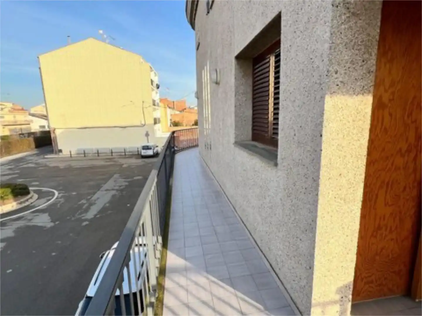 Houses for sale in Carrer Sant Josep, 5, Bell-lloc d'Urgell Exterior view of Houses for sale in Bell-lloc d'Urgell with Air Conditioner, Heating and Terrace