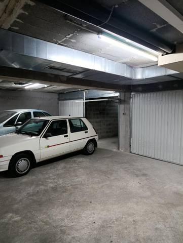 Garaje en Venta en Calle Villabáñez, 71B en Castañeda