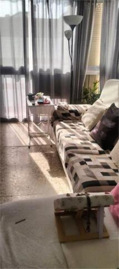 Sala d'estar de Pis en venda en  Sevilla Capital