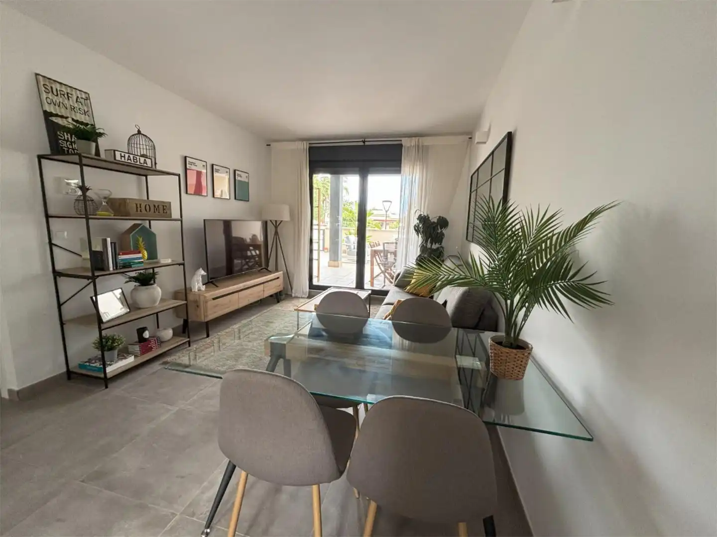 Apartament de lloguer a Carrer Mar Jónica, 1, El Palmar - Los Molinos Sala d'estar de Apartament de lloguer en Dénia amb Aire condicionat, Calefacció i Terrassa