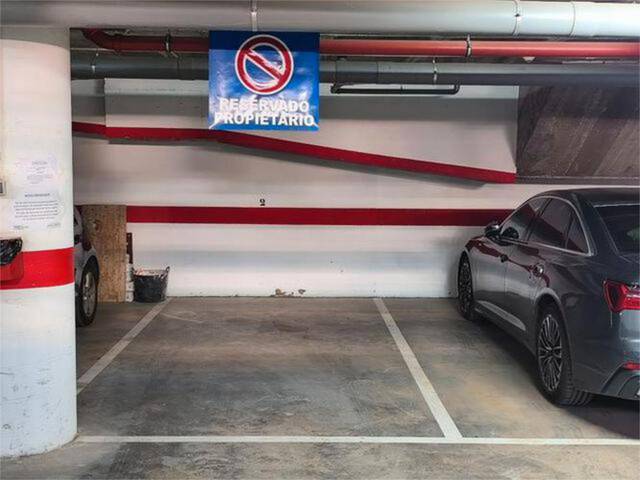 Garaje en Alquiler en Nueva Andalucía