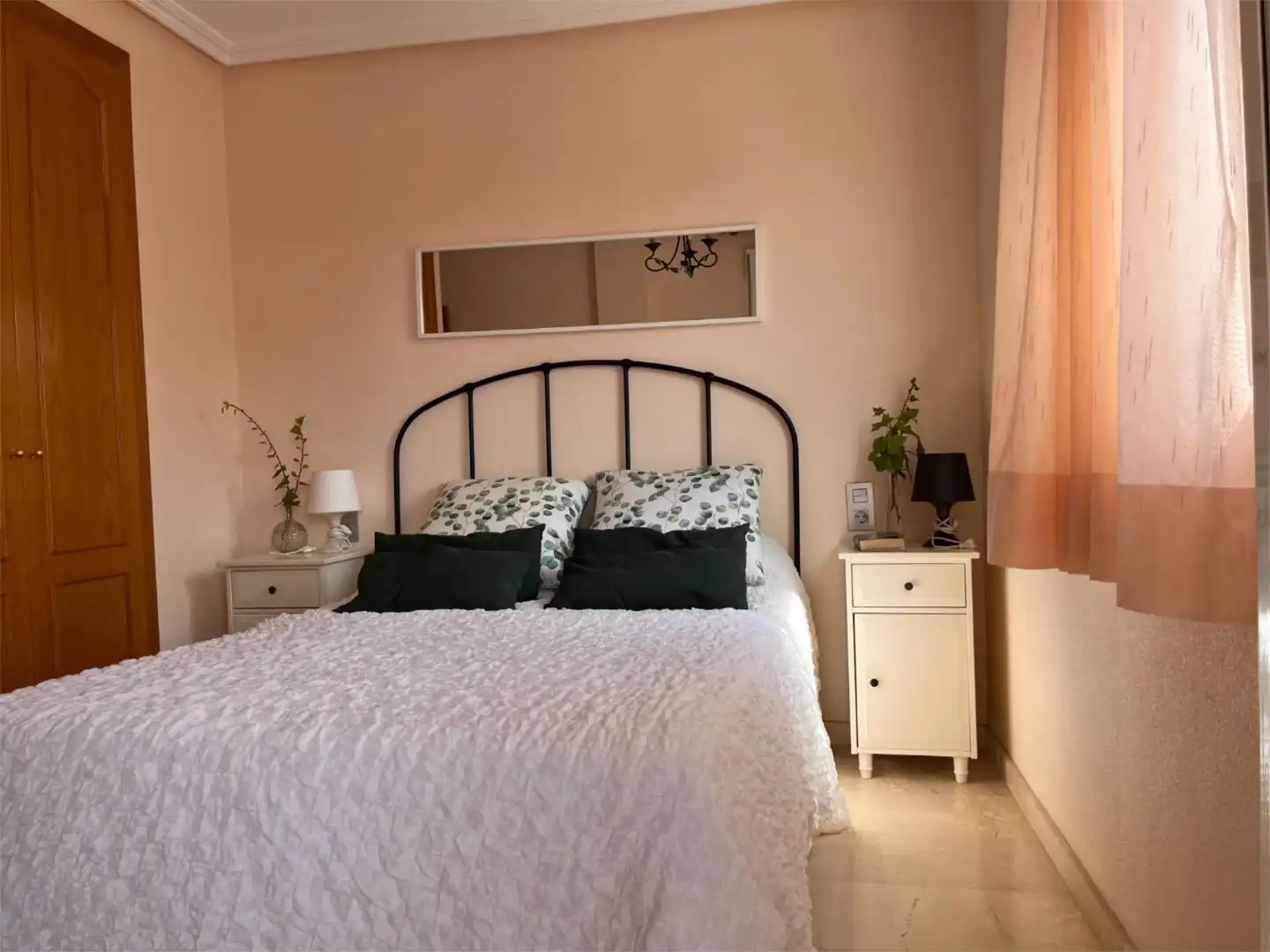 Piso de alquiler en Avinguda de Portugal, 95, Calas Santiago Bernabéu Habitación de Piso de alquiler en Santa Pola con Calefacción, Jardín privado y Terraza
