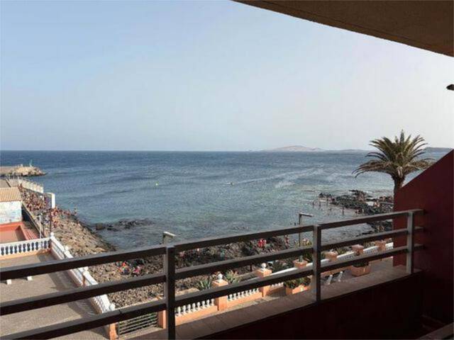 Piso en Alquiler en Playa del Hombre - Taliarte - Salinetas