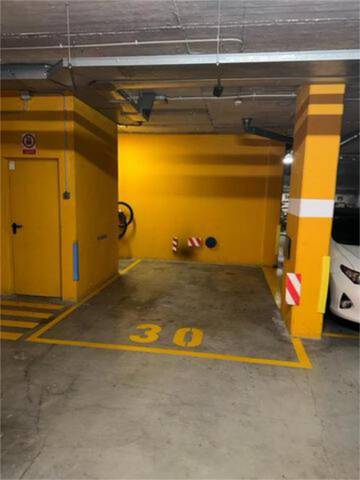 Garaje en Alquiler en El Parc i la Llacuna del Poblenou