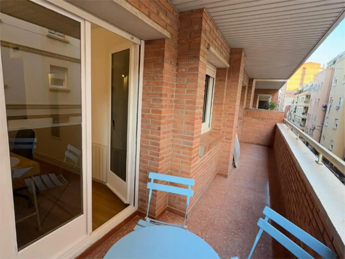 Room in Avinguda Francesc Macià, 31, Centre Històric Balcony of Flat for share in Lleida with Air Conditioner, Heating and Parquet flooring