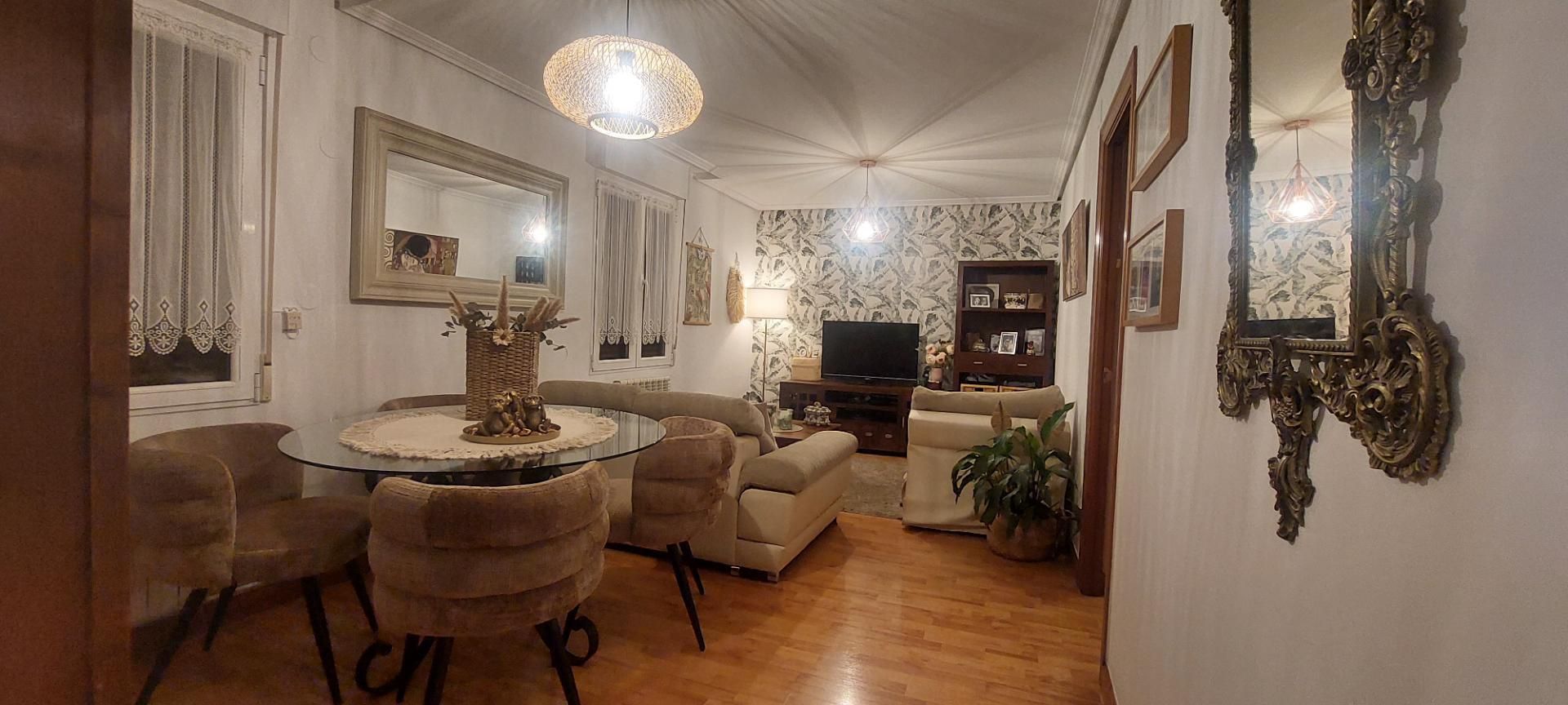 Living room of Flat for sale in Vitoria - Gasteiz