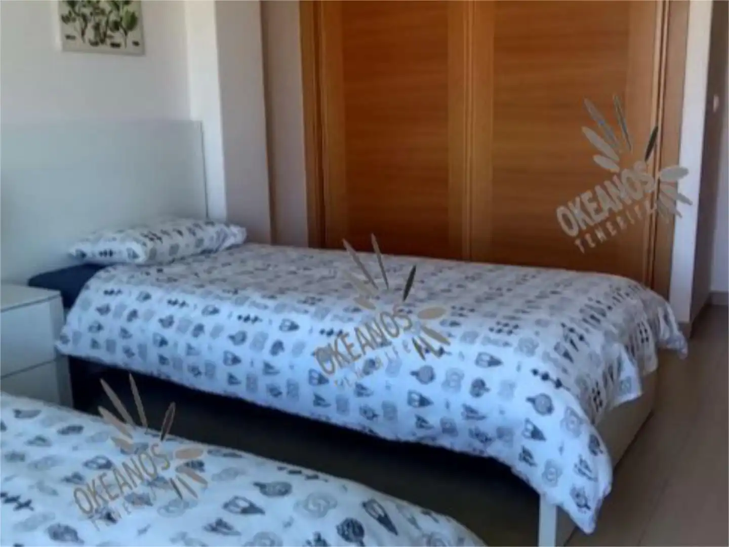 Piso en venta en Calle Pizarro, 2, Los Abrigos Habitación de Piso en venta en Granadilla de Abona con Terraza y Piscina