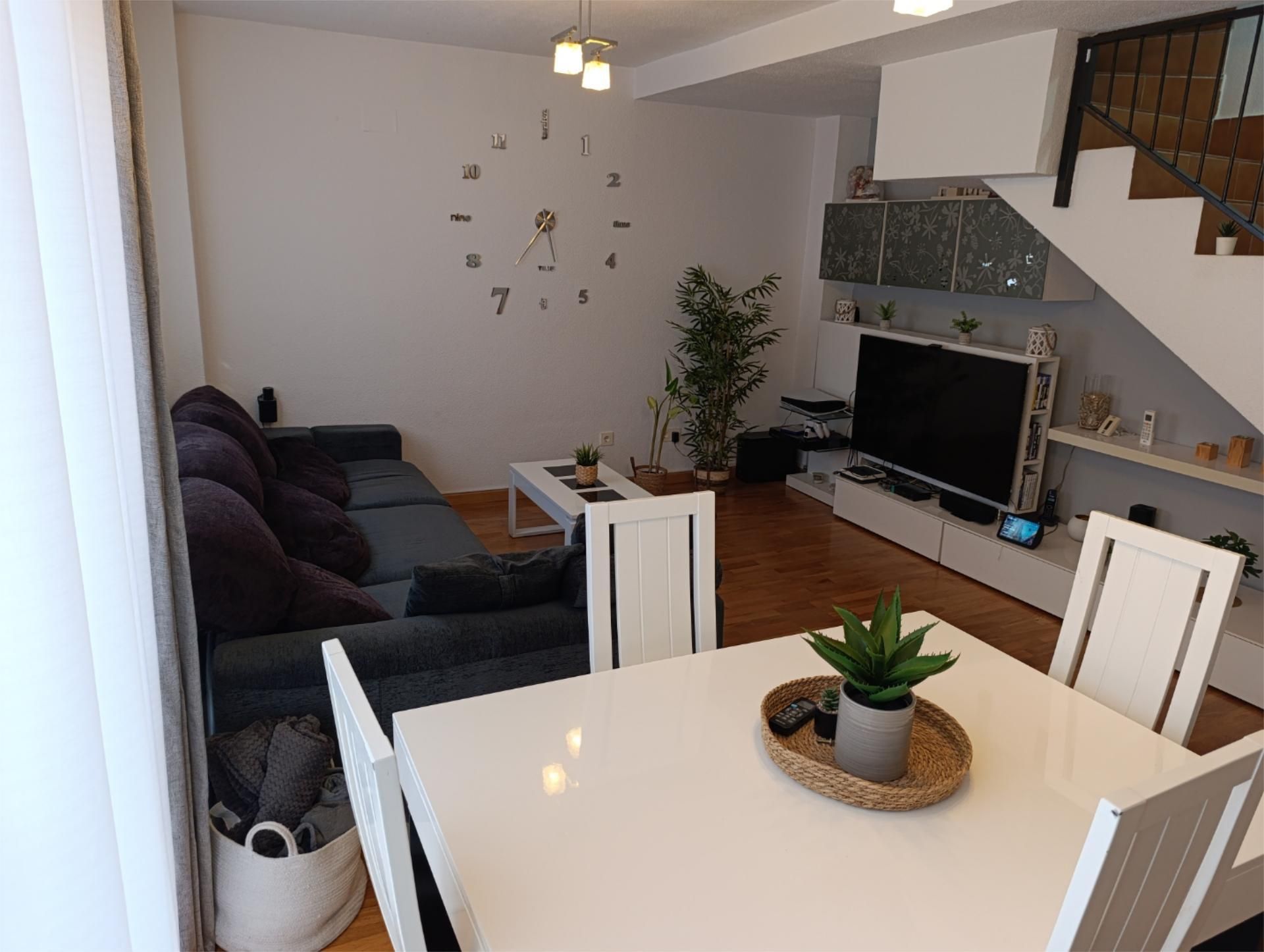 Sala de estar de Piso en venta en El Viso de San Juan con Aire acondicionado