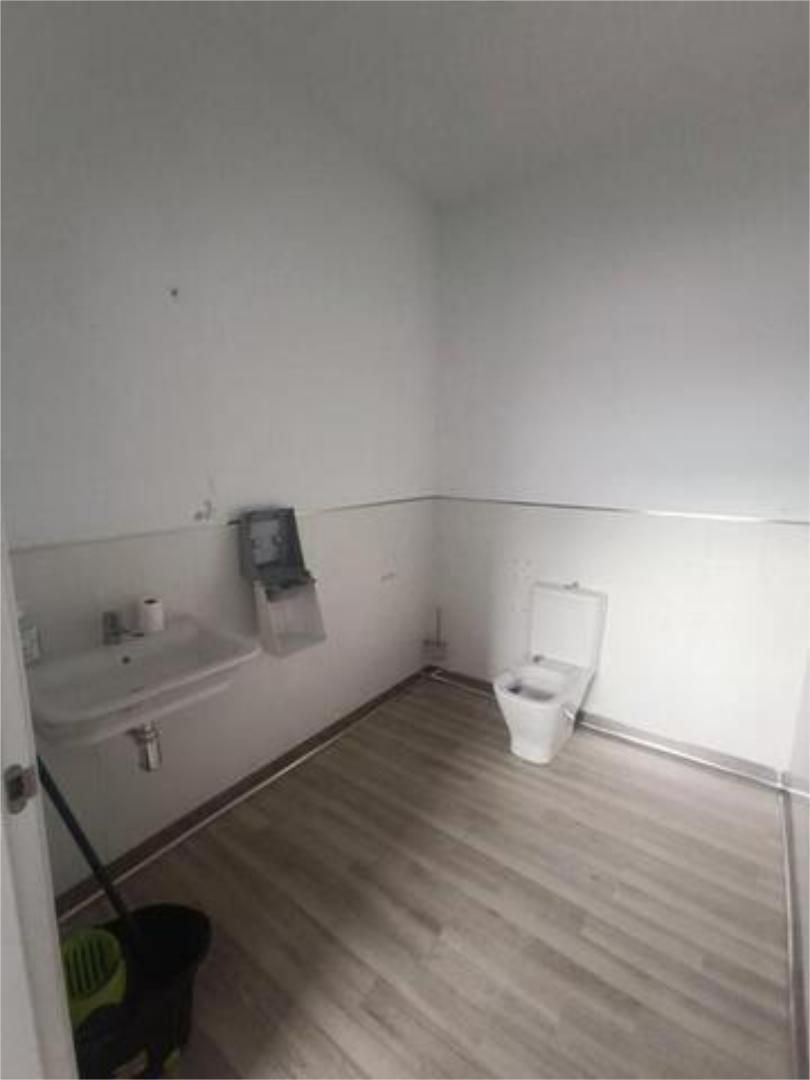 Bany de Local de lloguer en Soria Capital 