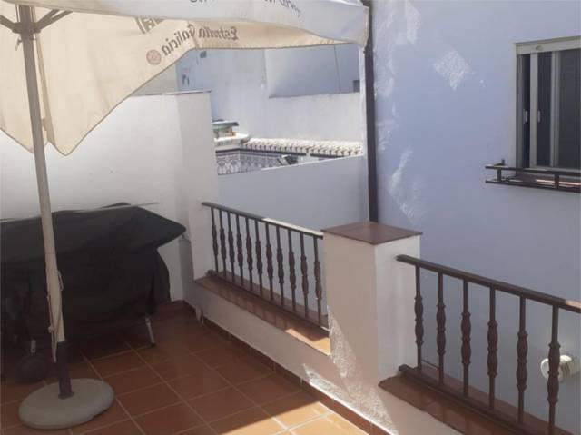 Casa adosada en Alquiler en Calle del Rosario, 51 en Campo de la Verdad - Miraflores