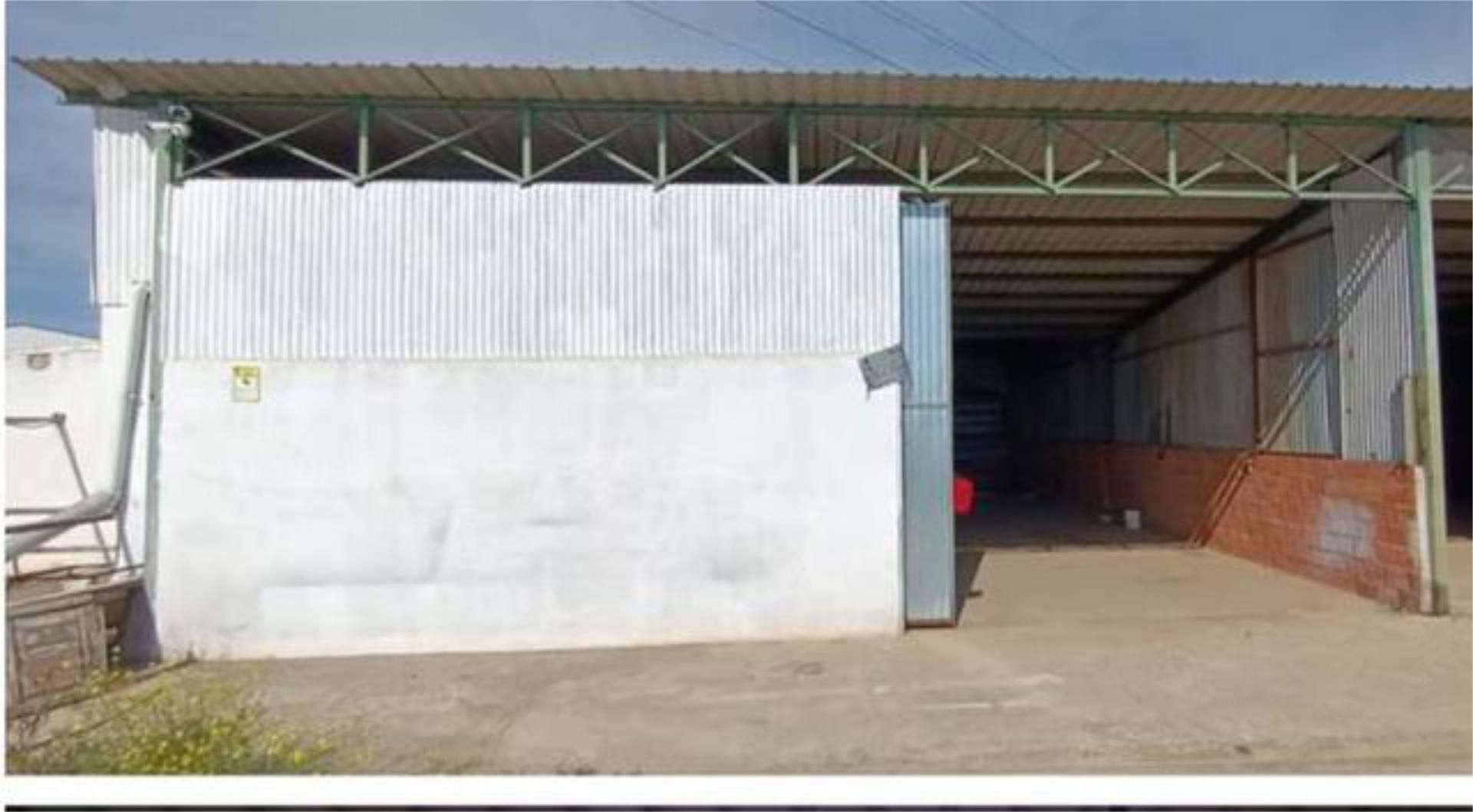 Nau industrial de lloguer a Zona Hospital Vista exterior de Nau industrial de lloguer en Linares