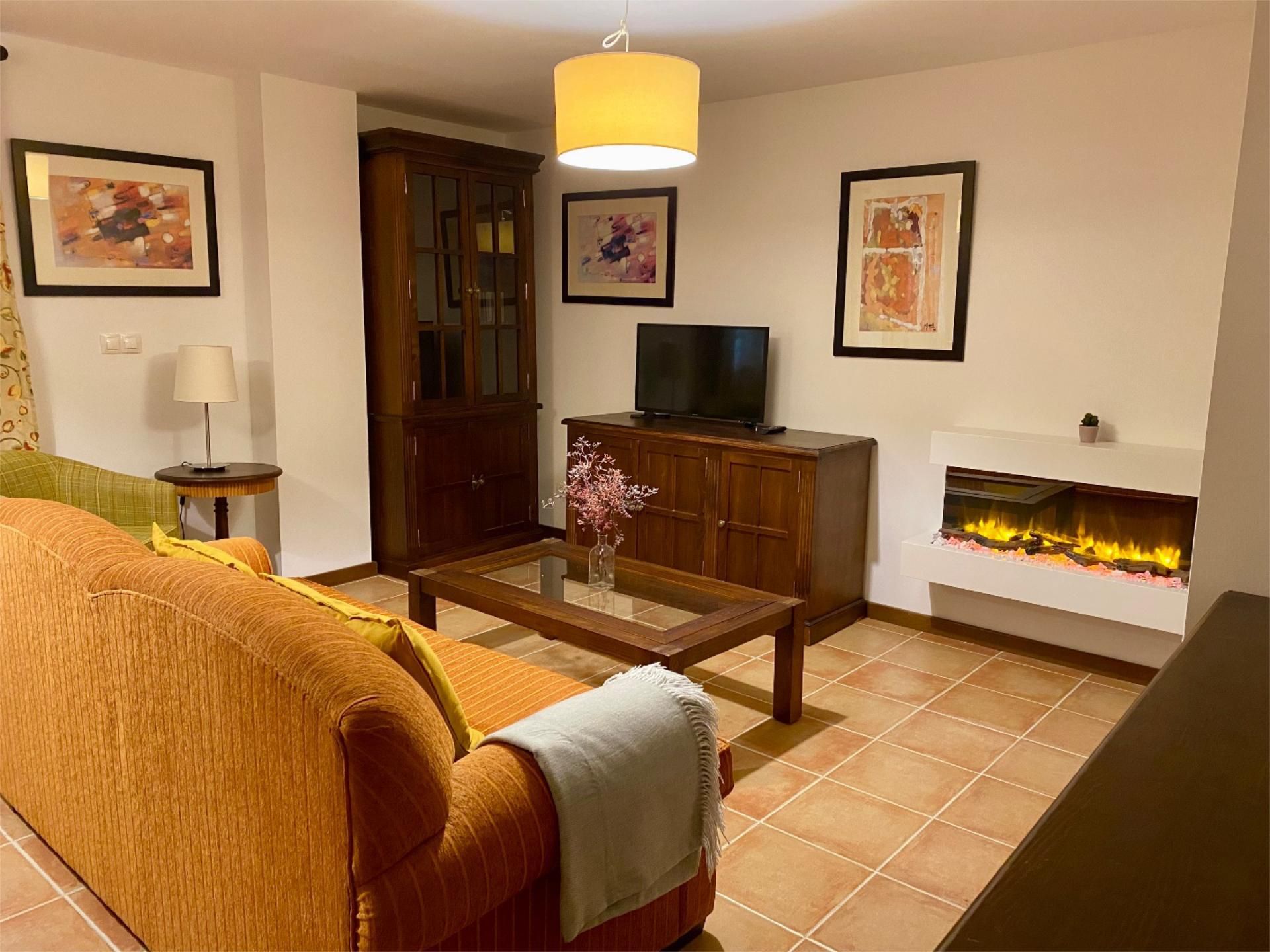Flat to rent in Calle Mayor, 4, Poblaciones norte Living room of Flat to rent in Jaca with Heating and Storage room