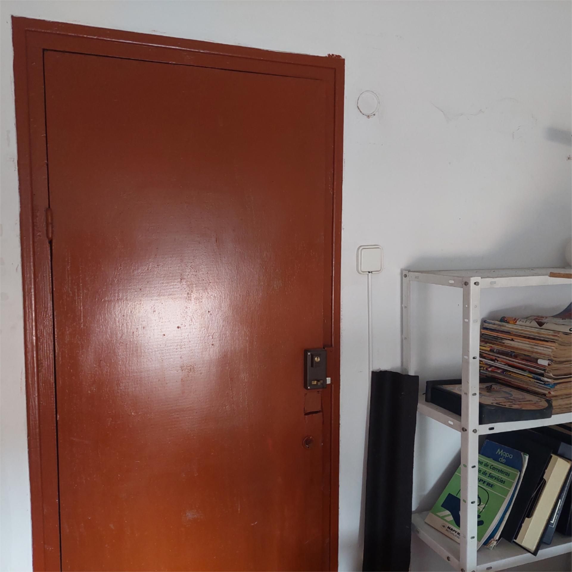 Box room to rent in Torrelavega 