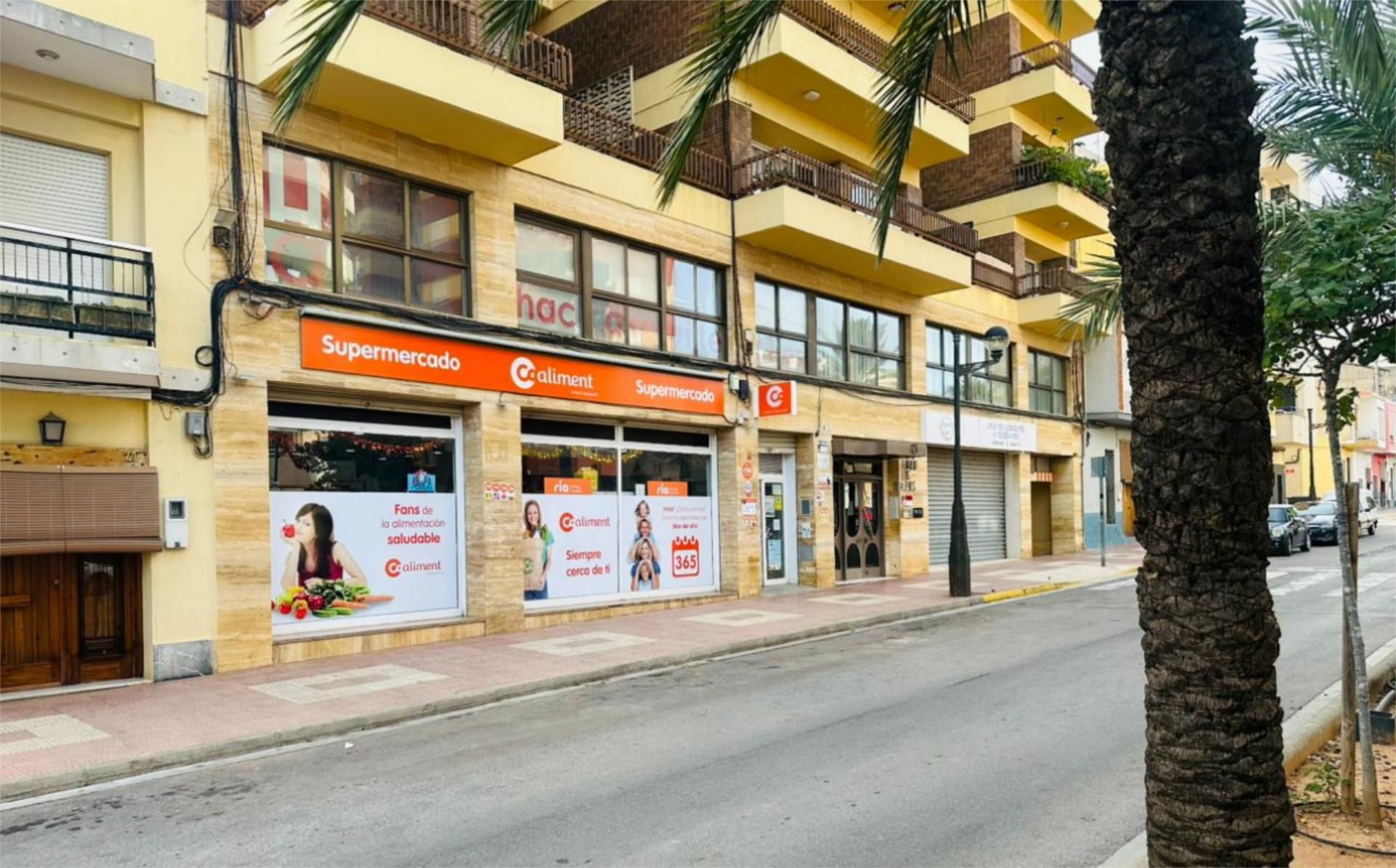 Planta baixa en venda a Carrer Dipòsit, 31, Alginet Planta baixa en venda en Alginet amb Traster i Moblat