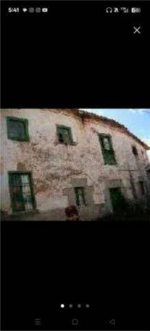 Casa-chalet en Venta en Valle de Valdelucio