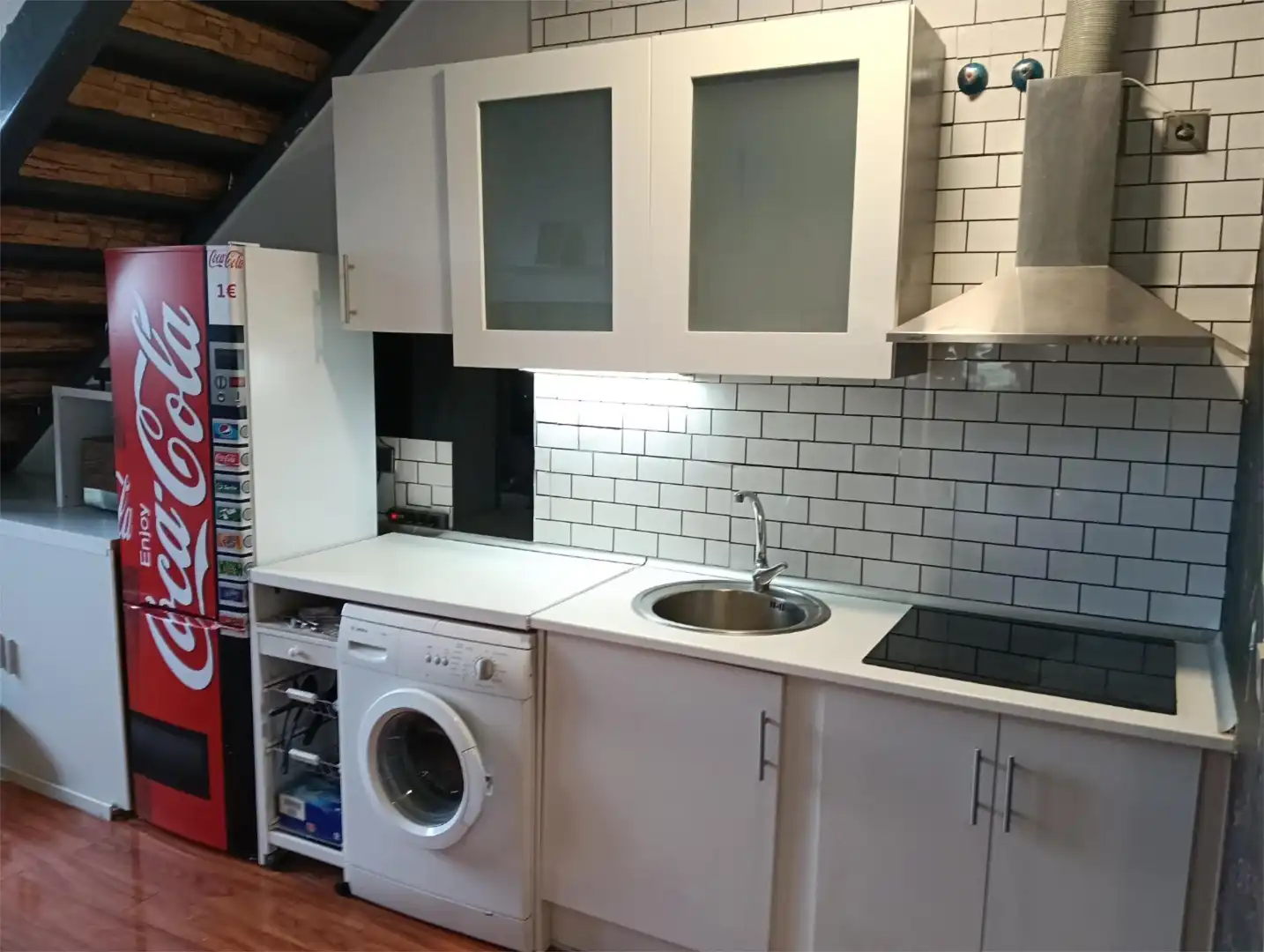 Habitación en Calle Arquímedes, 5, Valdepelayo - Montepinos - Arroyo Culebro Cocina de Loft para compartir en Leganés con Aire acondicionado, Amueblado y Lavadora