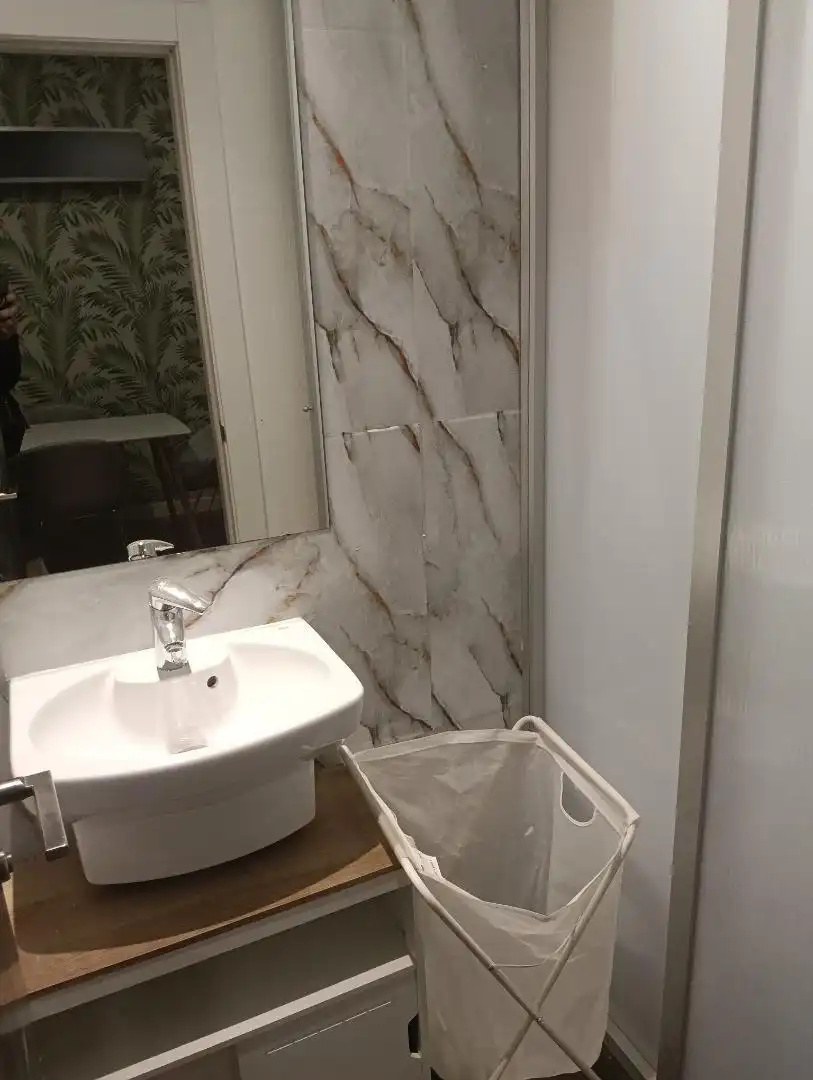 Habitación en Calle Arquímedes, 5, Valdepelayo - Montepinos - Arroyo Culebro Baño de Loft para compartir en Leganés con Aire acondicionado, Amueblado y Lavadora