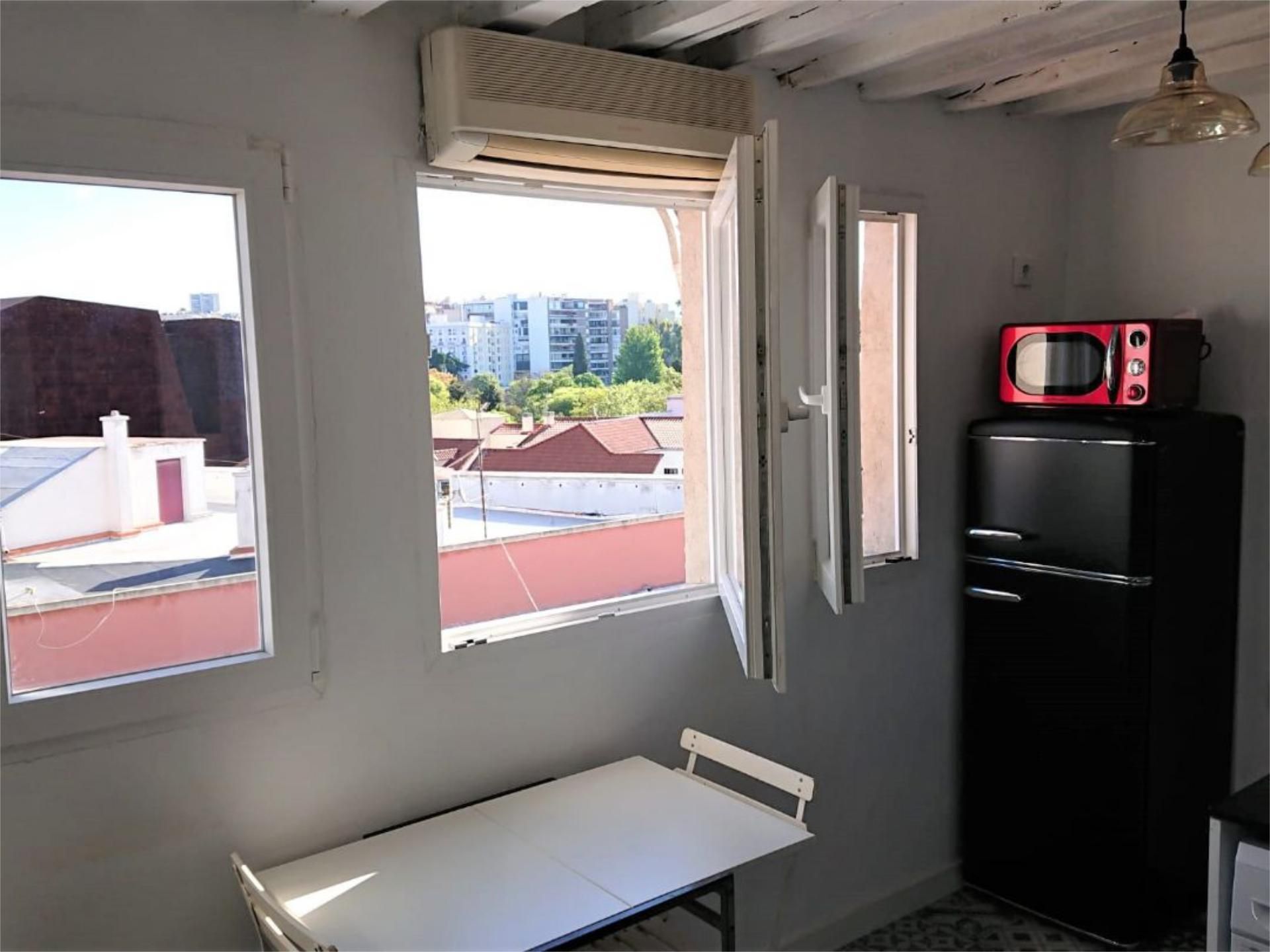 Pis de lloguer a Calle de Atocha, 117, Cortes - Huertas Terrassa de Pis de lloguer en Madrid Capital amb Aire condicionat, Calefacció i Parquet