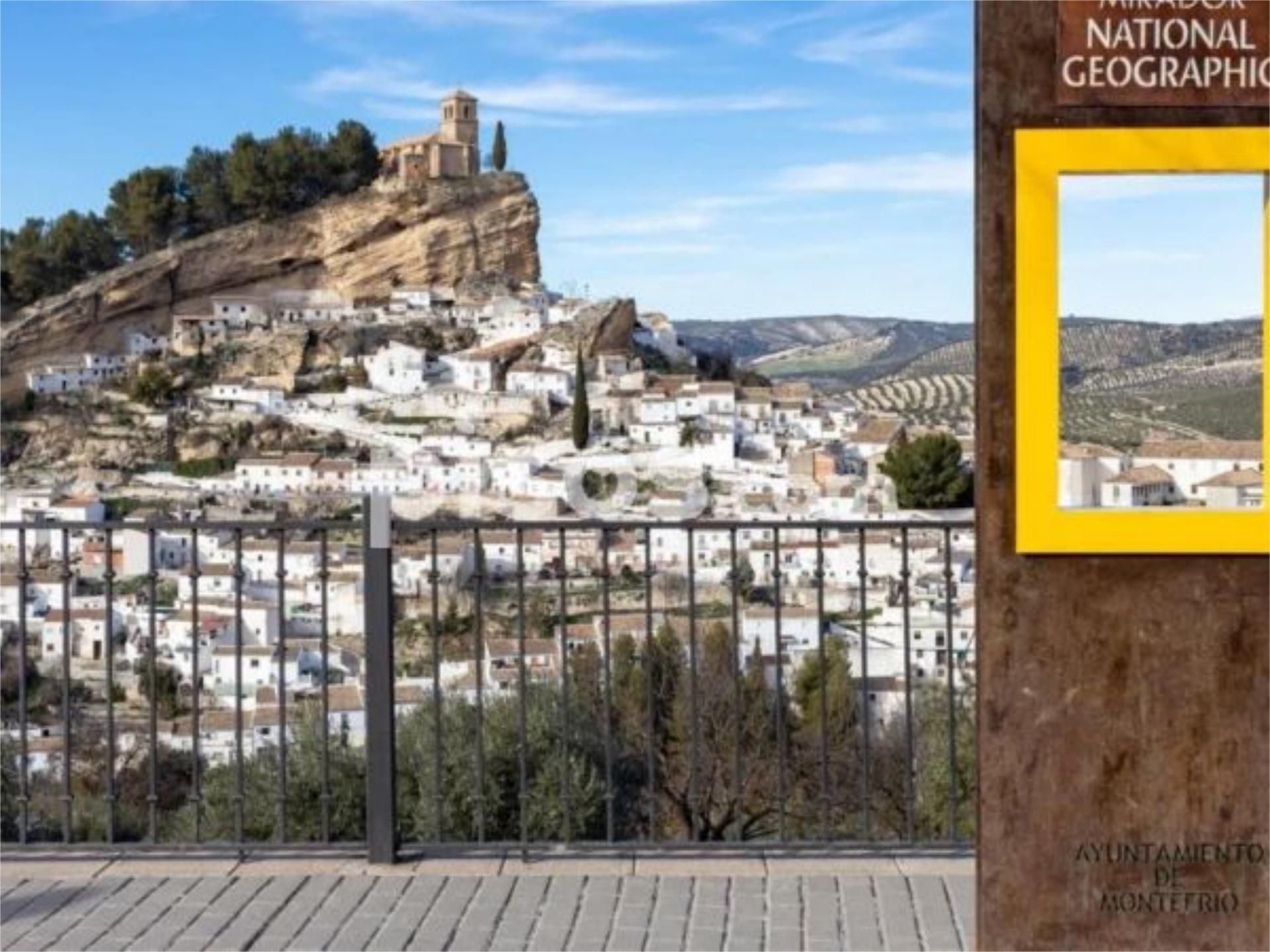 Exterior view of Flat for sale in Montefrío  with Balcony