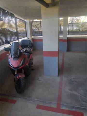 Garaje en Alquiler en El Tejar - Hacienda Bizcochero