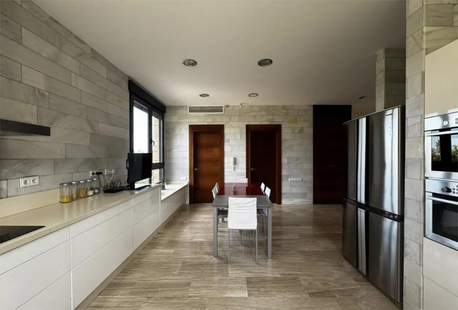 Houses for sale in Calle Mayor, 54, Puente Tocinos Kitchen of Houses for sale in Murcia Capital with Air Conditioner, Terrace and Swimming Pool