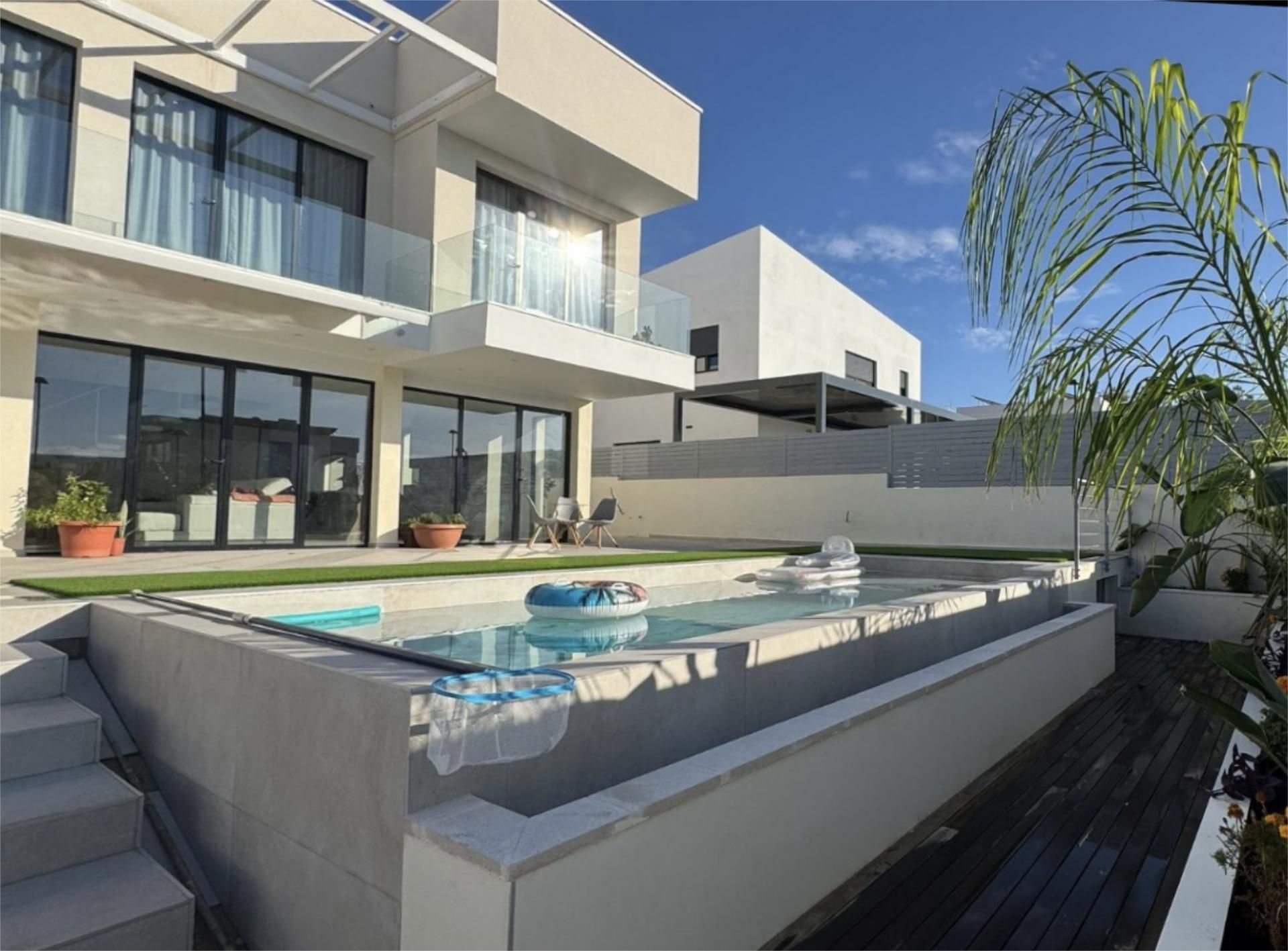 Casa o xalet en venda a Calle Venecia, 12, Torrent Piscina de Casa o xalet en venda en Torrent amb Aire condicionat, Terrassa i Piscina