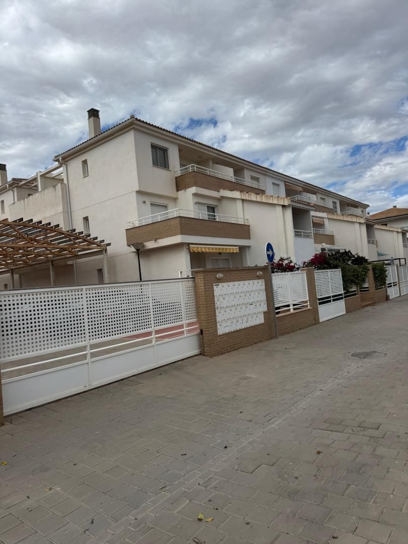 Ático de alquiler en Calle San Lorenzo, 34, San Cayetano