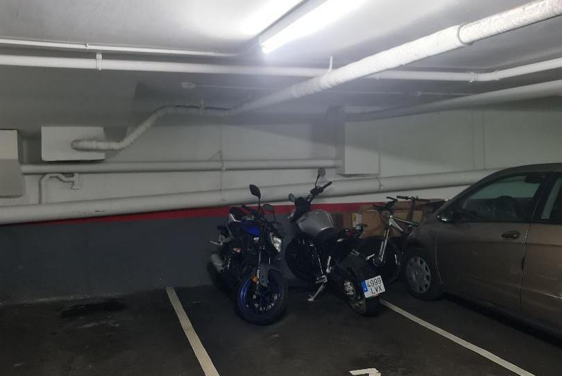 Garage to rent in Passeig de la Mare de Déu del Coll, 6, El Coll, Barcelona - image 1 Photo 1 of Garage to rent in Passeig de la Mare de Déu del Coll, 6, El Coll, Barcelona