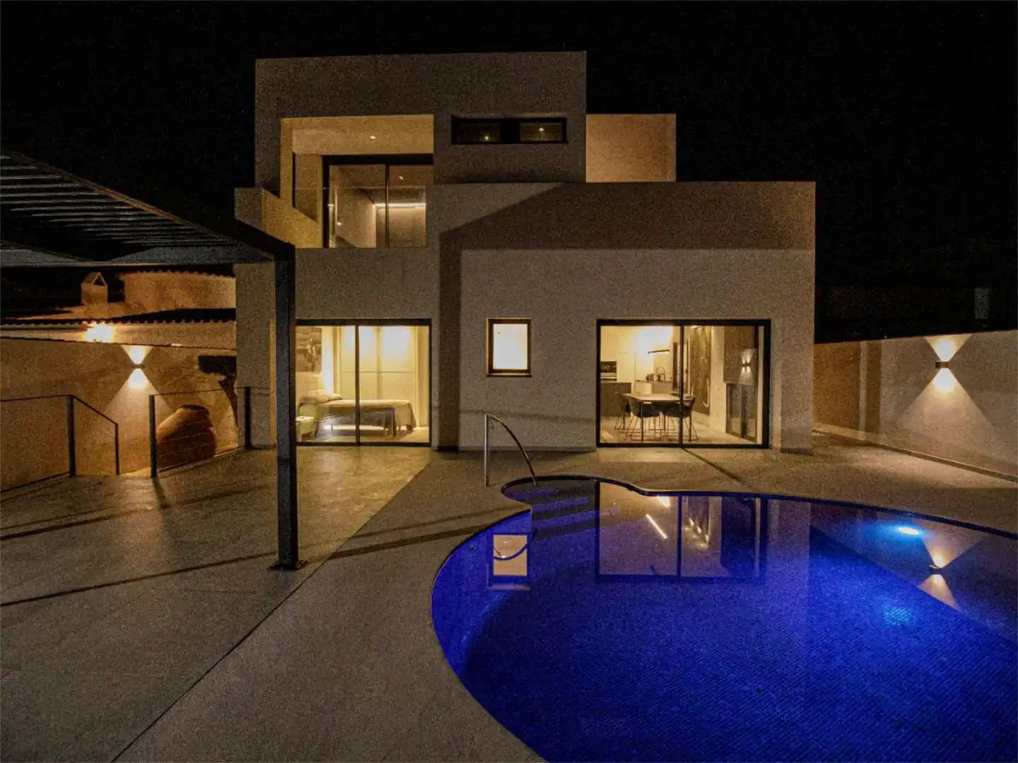 Casa o chalet en venta en Carrer Alberes, 208a, Alberes Piscina de Casa o chalet en venta en Empuriabrava con Aire acondicionado, Terraza y Piscina