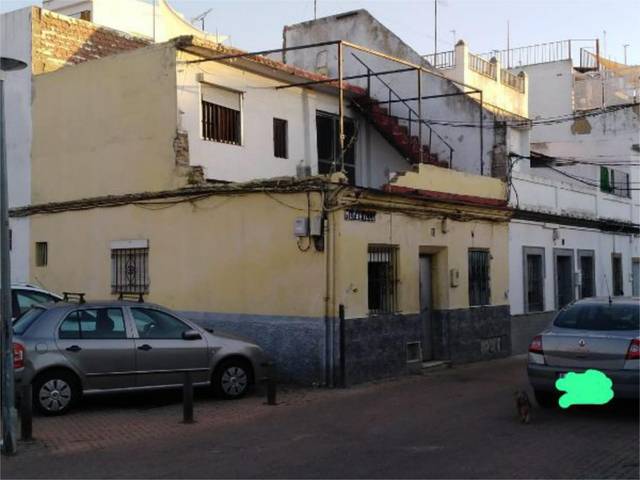 Piso en Venta en Calle Membrillo, 10 en San Jerónimo - La Bachillera