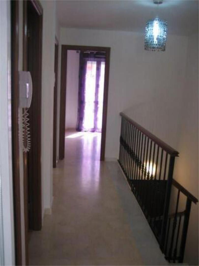 Pis de lloguer a La Paz Pis de lloguer en Alcalá de Guadaira amb Calefacció, Terrassa i Moblat